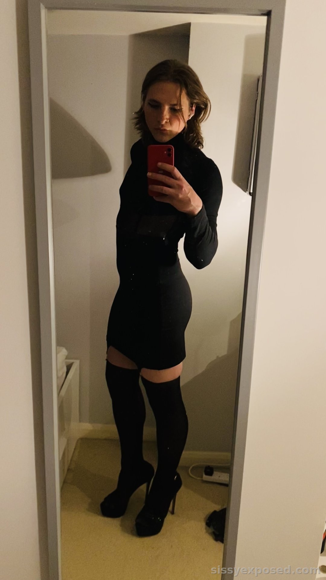 Dumb sissy loves exposure