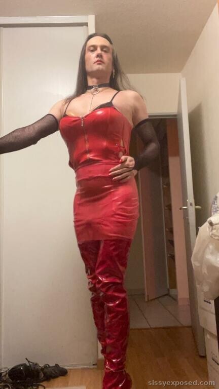 Natacha Pute De Lyon Waiting The Client