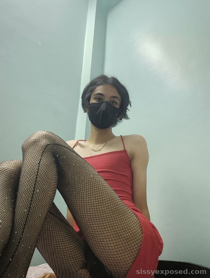 Sissy slut in red dress ready to serve alpha men