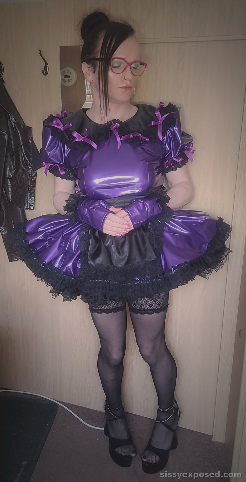 Purple sissy maid