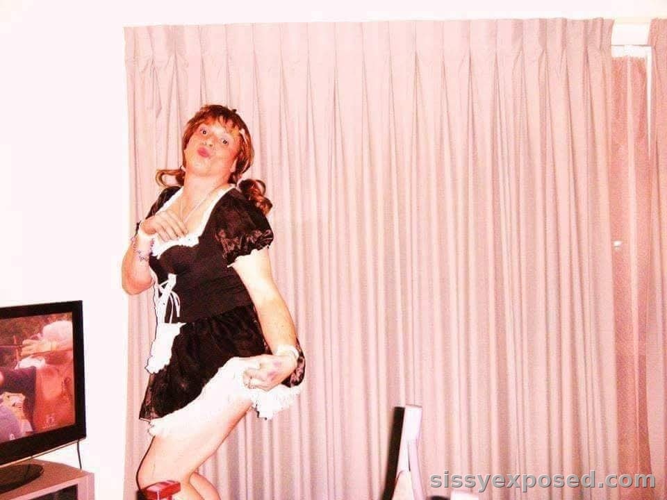 Frilly sissy nappy