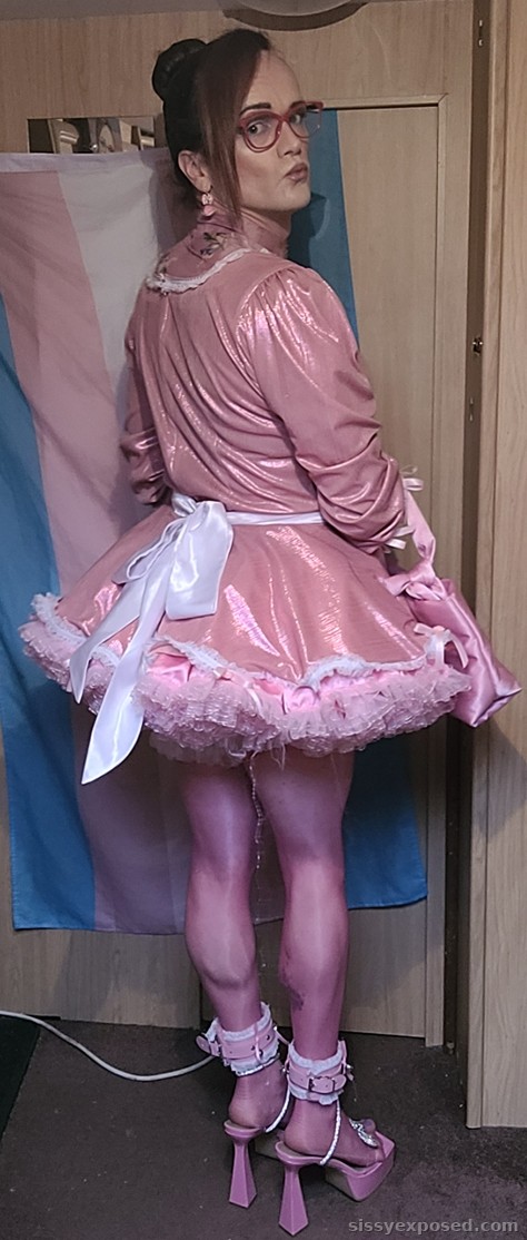Can you imagine what my work mates would say if I turned upto site dressed like this
