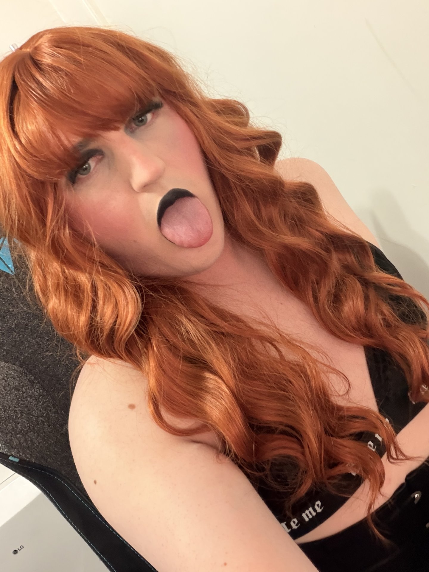 SissyBella