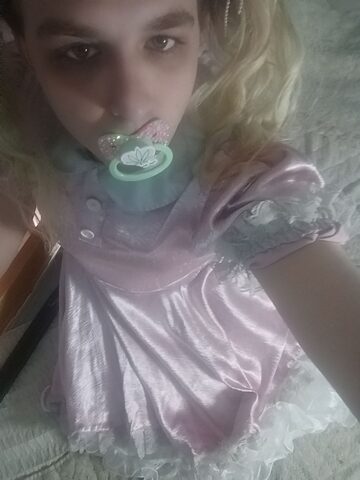 Pink diaper sissy
