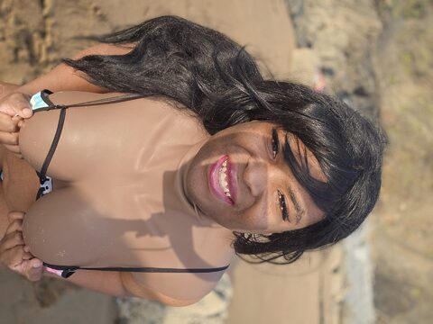 Sissy's Beach Day in the UK