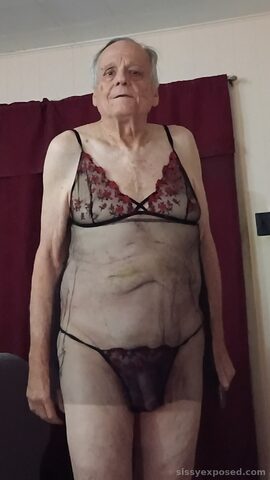 More of Sissy me