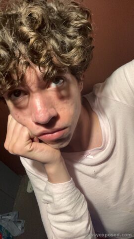 More photos for yall to spread make my life an living hell