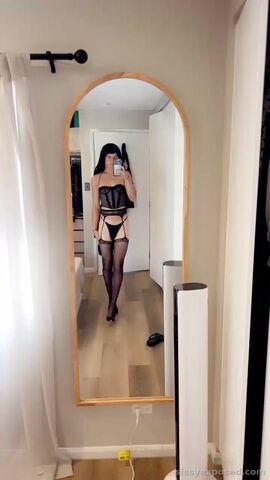 the lil aus slut