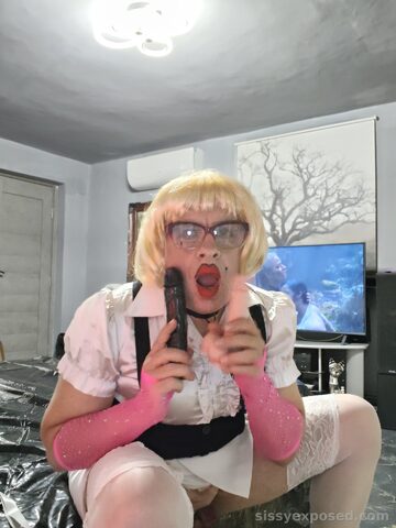 Sissy bimbo slut