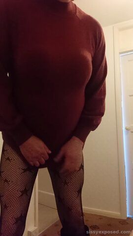Sissy exposure