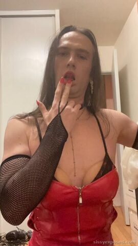 Natacha Pute De Lyon Sexy Pics.