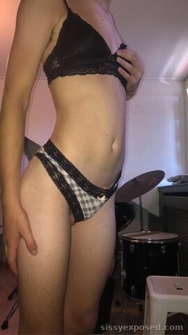 More old pics soon post more new stuff