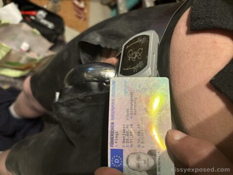 Blackmail Benjamin fiegl permanent Posts / Profile Full of bm Infos and permanent locked too.. helpless waiting for a cruel owner Mistress
