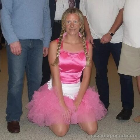 SISSY MAID SLUT STEVE KUHN aka STEPHY for SERVICE
