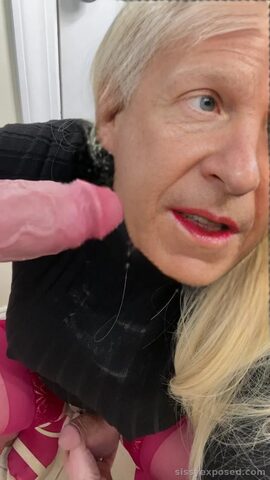 I SUCK COCK, DO YOU?