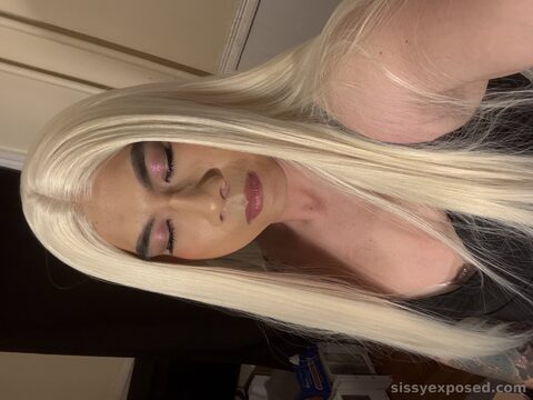 My first sissy submission