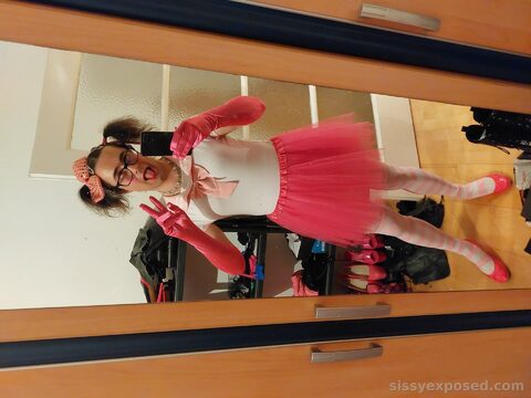 Sweet sissy