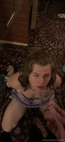 more exposure for the sissy slut!