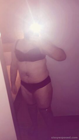 Muslimah Sissy Crossdresser Slut