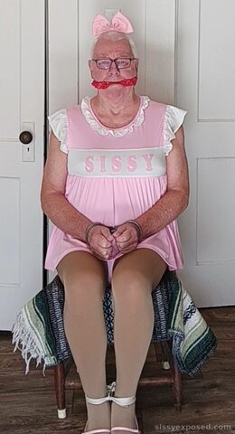More from Sissyroni